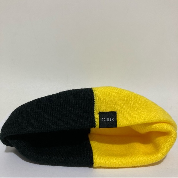 Half Black Yellow 2 Two Tone Beanie Knit Cap Hat - Picture 4 of 4